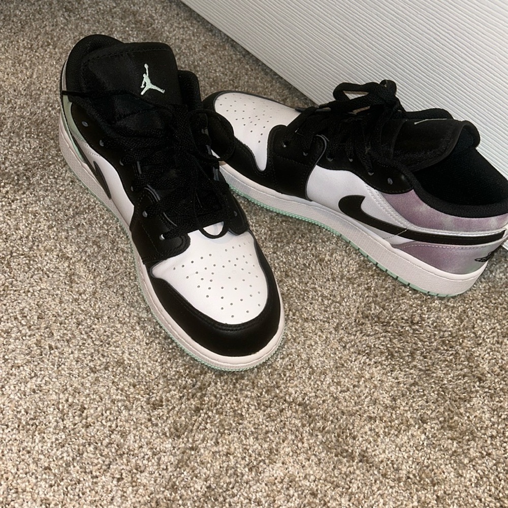 Air Jordan 1 low SE
